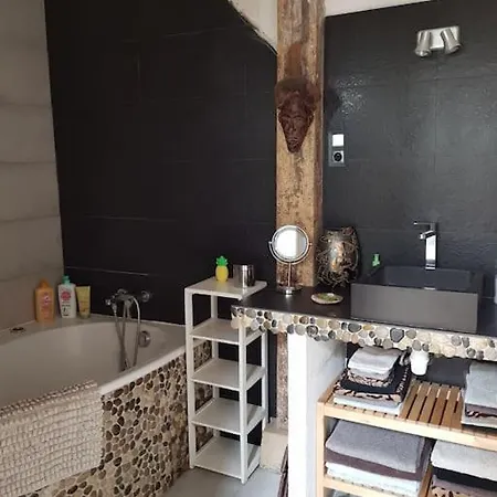 Apartment De Charme Avec Terrasse Privative